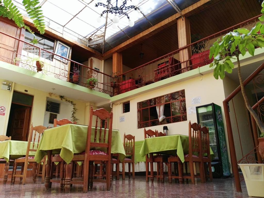 Hotel Monarca 3*